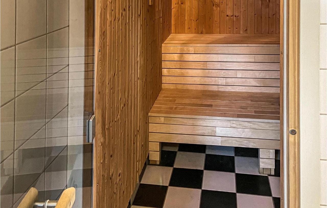 Holiday home Awesome In With Sauna *